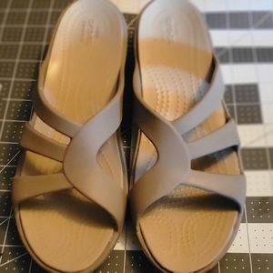 Croc shoes